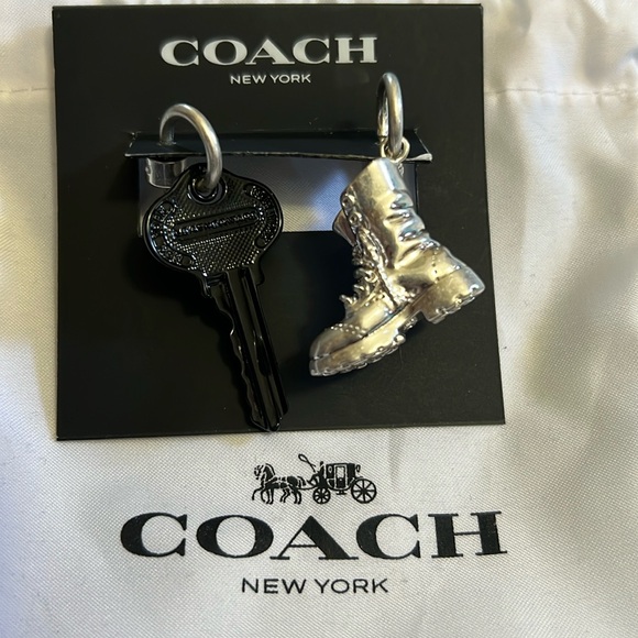 COACH KEY AND BOOT MISMATCH EARRINGS NWT - Picture 2 of 7